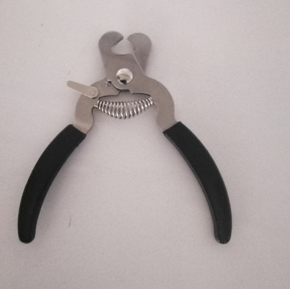 Dog nail trimmer - Picture 2 of 2